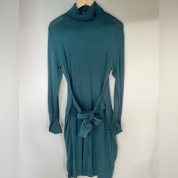 green emerald velvet dress Eliza J Women's Dresses Dress,Green,4 at Amazon Women's Clothing store